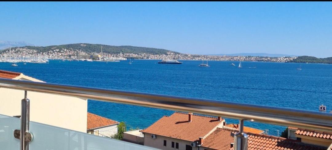 Apartmani Gizela Donji Seget Quarto foto